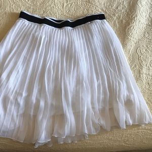 Brand new worn once Abercrombie skirt